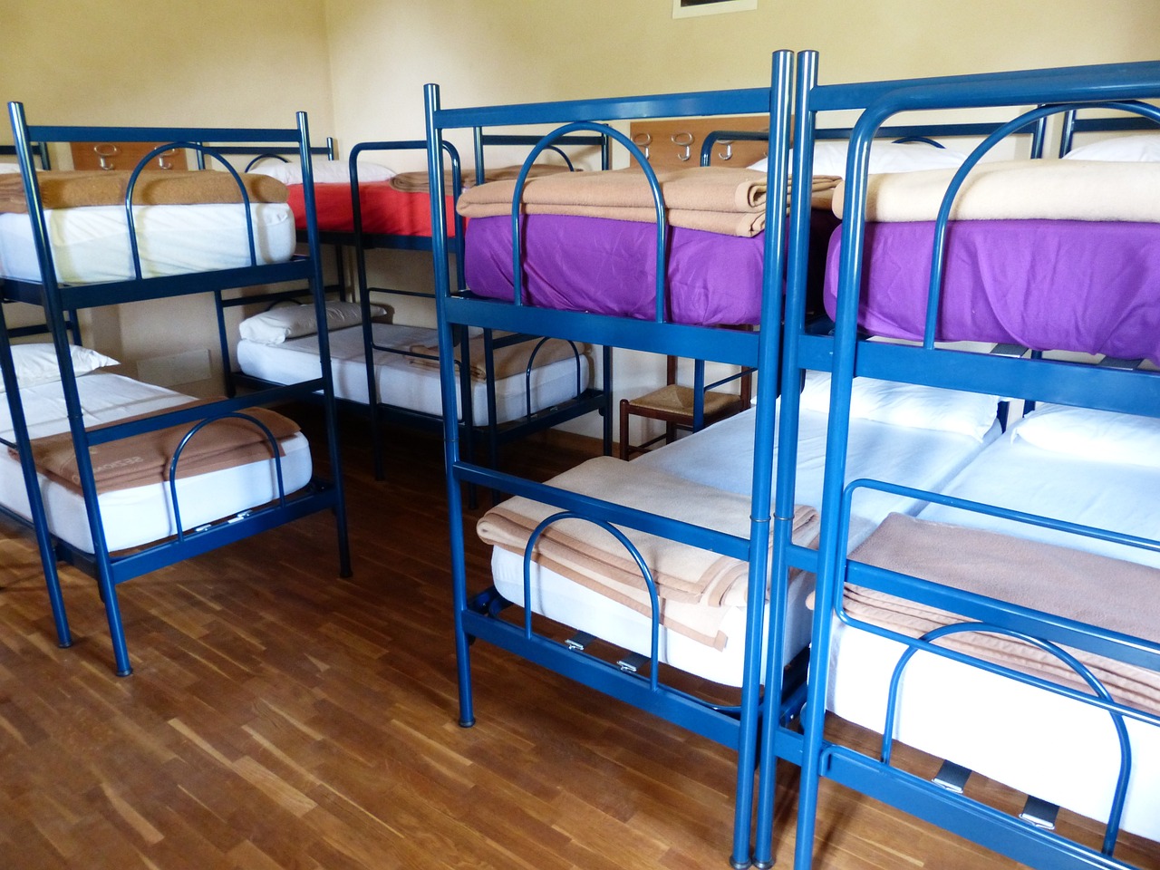 beds-182965_1280 (1)